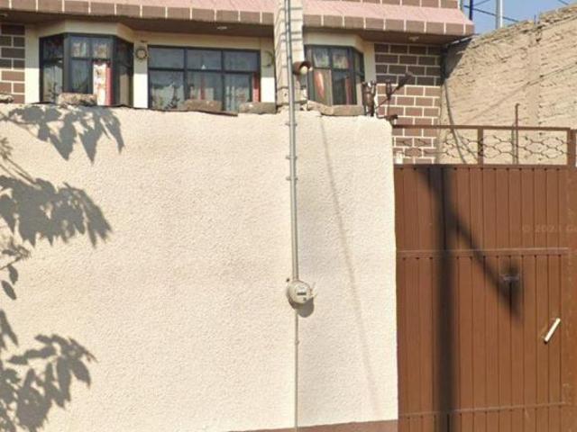 SE VENDE CASA EN NEZAHUALCOYOTL