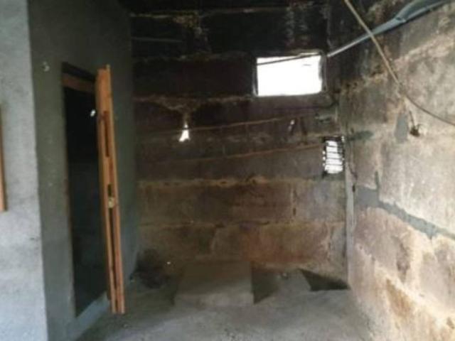 Se vende casa en Ourense