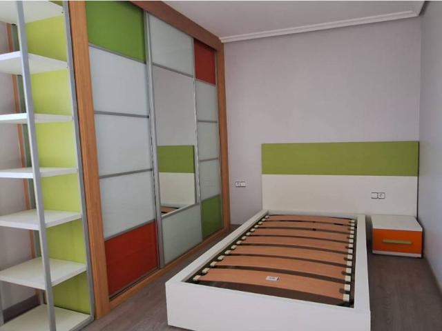 Se vende casa en O Cumial con autobús urbano