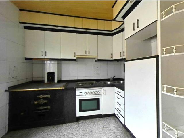 Se vende casa en Os Blancos
