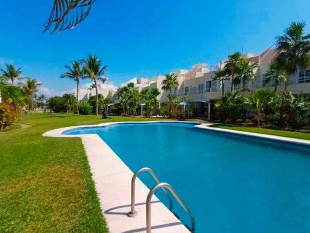Se vende casa en Acapulco Diamante