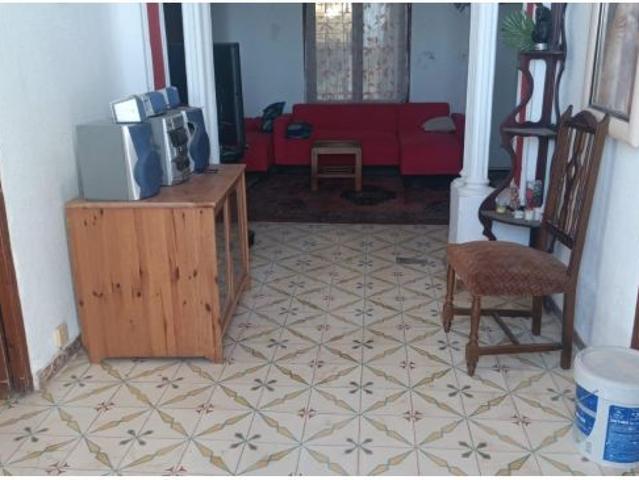 SE VENDE CASA EN ALGUAZAS