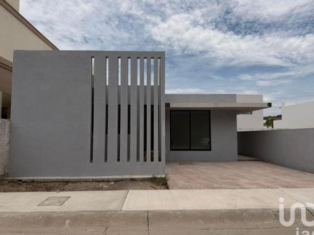 Se vende casa en Altabrisa, Mazatlán, Sinaloa