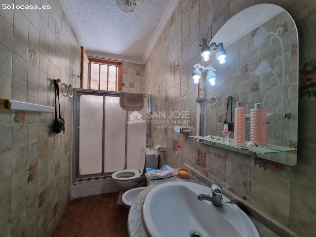 SE VENDE CASA EN BARINAS MURCIA