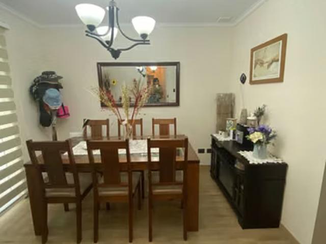 Se vende casa en barrio los castaños maipu 1824 | dormitorios por 203900. 00 en Maipú