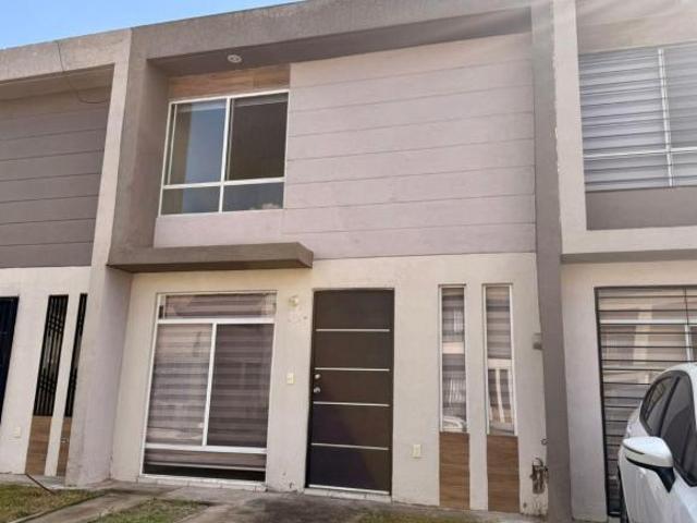 Se vende casa en Belcanto, Tlajomulco de Zúñiga