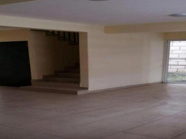 SE VENDE CASA EN CALIMAYA