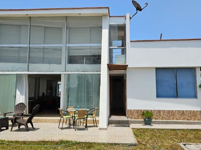 SE VENDE CASA EN CLUB DE PLAYAS SOLIMAR