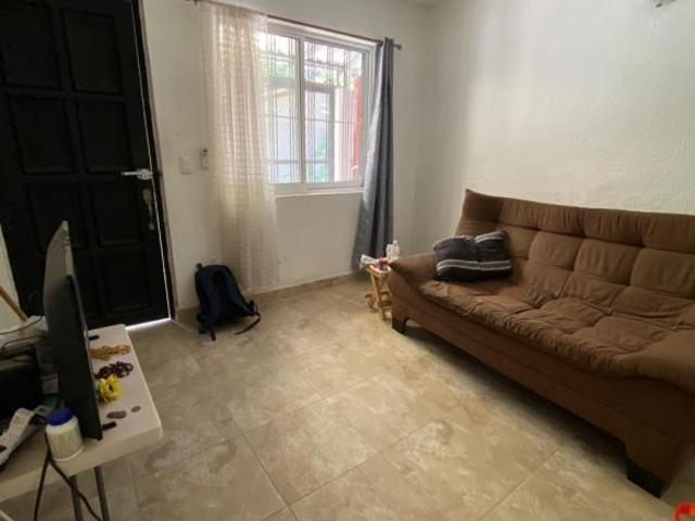 SE VENDE CASA EN COL. VICENTE GUERRERO