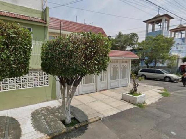 SE VENDE CASA EN COL. VILLA DE ARAGON, GUSTAVO A. MADERO, CDMX