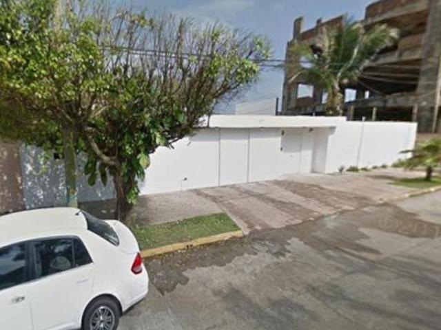 SE VENDE CASA EN COLONIA MARIA DE LA PIEDAD COATZACOALCOS VERACRUZ