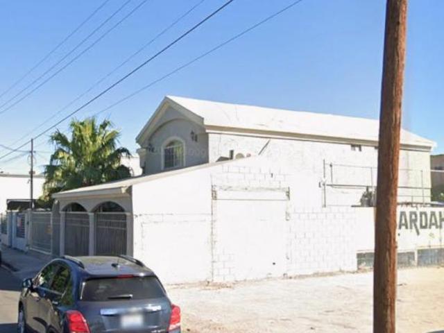 SE VENDE CASA EN COLONIA SONORA MEXICALI BAJA CALIFORNIA