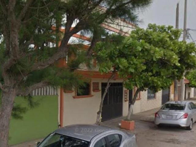 SE VENDE CASA EN COLONIA PLAYA SOL COATZACOALCOS VERACRUZ