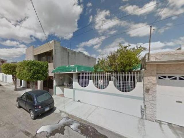 SE VENDE CASA EN COLONIA ZONA DE ORO CELAYA GUANAJUATO