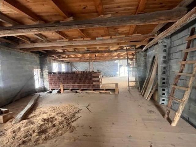 SE VENDE CASA EN CONSTRUCCIÓN EN VILLANUEVA DE VALDUEZA