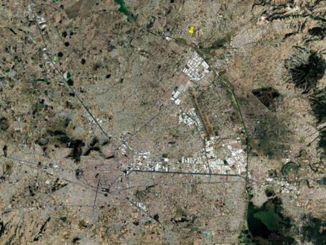 SE VENDE CASA EN DOS NIVELES