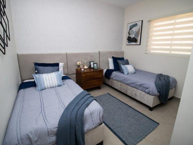 SE VENDE CASA EN EL MARQUES, SECCION IRIA, MEXICALI BC