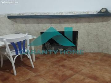 ? ¡SE VENDE CASA EN EL CENTRO DE GARROVILLAS DE ALCONÉTAR! ✨