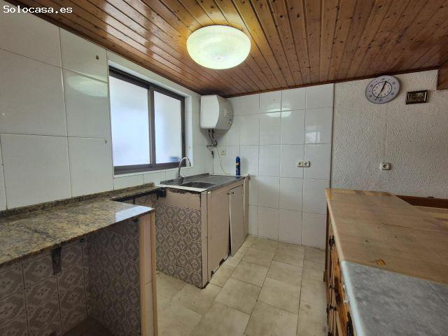 SE VENDE CASA EN EL VALLE DE MENA