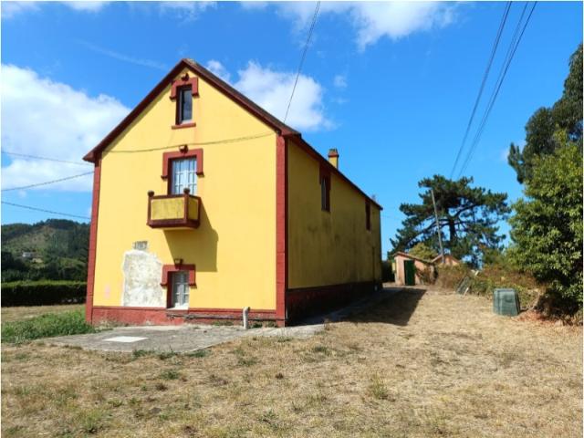 Se vende casa en Esmelle, Ferrol