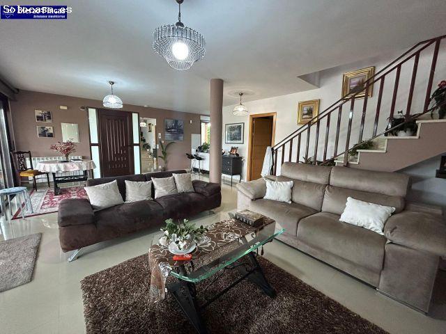 SE VENDE CASA EN FUENTESNUEVAS