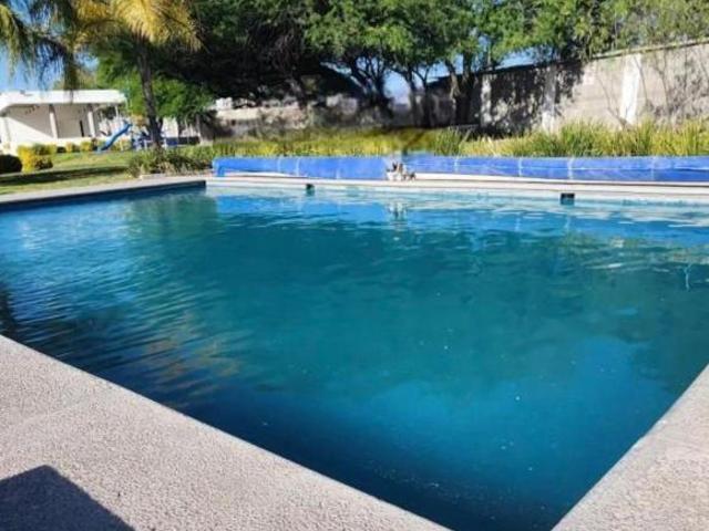 Se vende Casa en Fracc. La Vida, Corregidora Queretaro de Recuperación Bancaria
