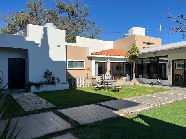 ?SE VENDE CASA EN FRACCIONAMIENTO FINCA CAMPESTRE EL LAUREL, CORTÁZAR. UNA PLANTA