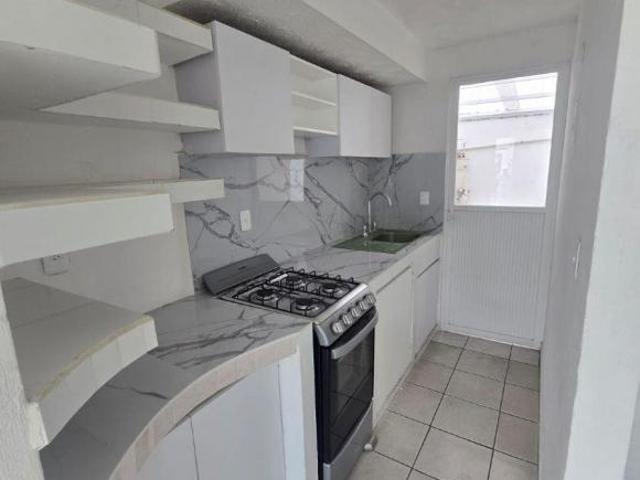 SE VENDE CASA EN HACIENDA DEL VALLE II EN TOLUCA