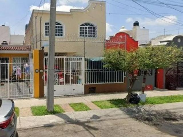 SE VENDE CASA EN JALISCO, GUADALAJARA, LOS ARRAYANES
