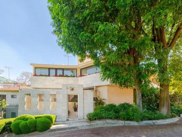 Se Vende Casa en Jardines de La Montaña