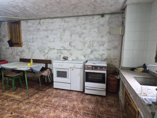 Se vende casa en Lugar Outeiro, Curtis A Coruña