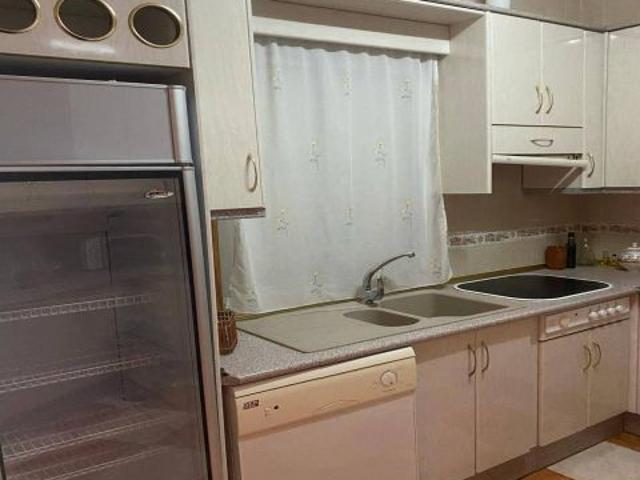 SE VENDE CASA EN LA ZONA DE CALZADA DE CALATRAVA