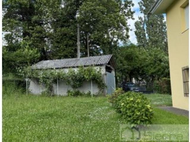 SE VENDE CASA EN LAMAS, SAN MAMEDE SAMOS ESPACIO, NATURALEZA Y TRANQUILIDAD
