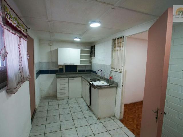 Se vende casa en las Tinajas muy comercial | 2 dormitorios por 70000. 00 en Maipú
