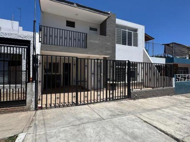 Se Vende Casa en las Aguilas