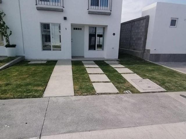 Se Vende Casa en Las Haciendas, Ciudad del Sol, Alberca, 3 Recamaras, 2.5 Ba?os