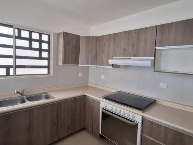 SE VENDE CASA, EN LENNA RESIDENCIA, ZONA NORTE, SALTILLO, COAH. A SOLO MIN DE VALDES SANCHEZ