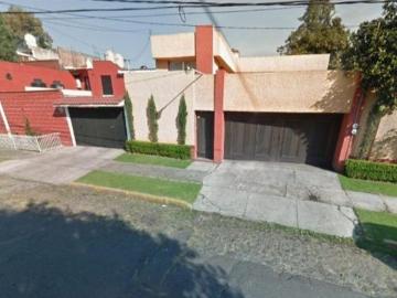 VENDO CASA DE 4 RACAMARAS 210m2 EN LESINA LOMAS ESTRELLA AL SUR DE LA CIUDAD