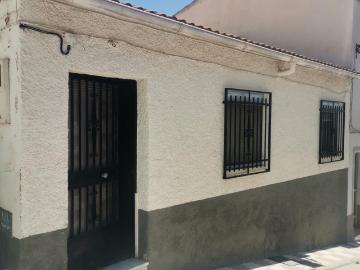 SE VENDE CASA EN PEGALAJAR