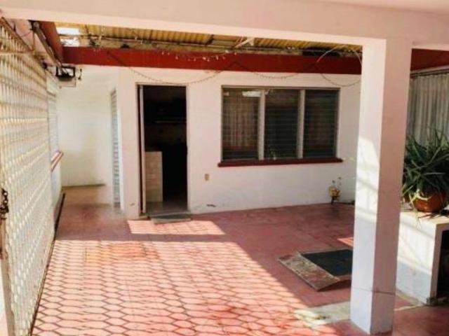 SE VENDE CASA EN POZA RICA