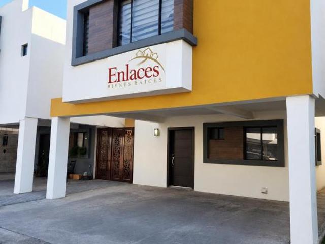 SE VENDE CASA EN PRIVADA IBIZA