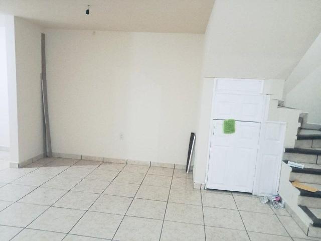 SE VENDE CASA EN PRIVADA LAS TORRES