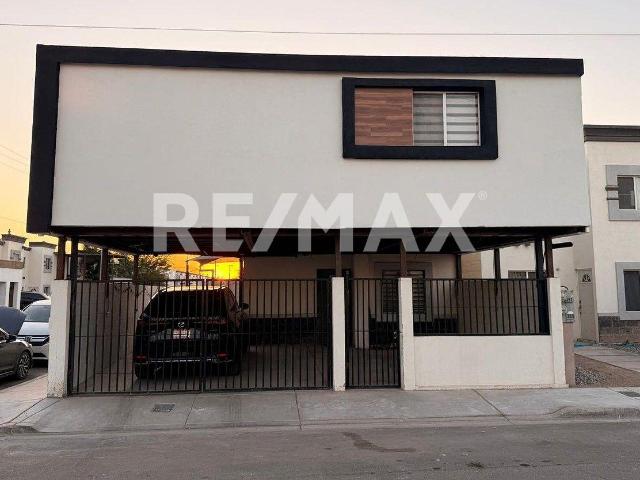 SE VENDE CASA EN PRIVADAS CAMPESTRE