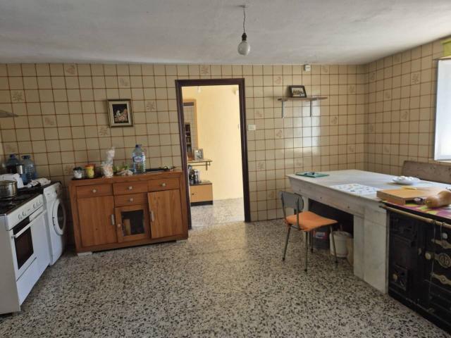 SE VENDE CASA EN RECEA CASTRO MESÍA