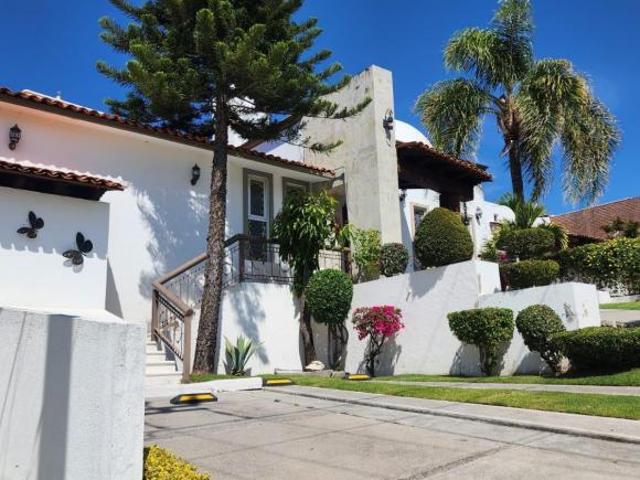 SE VENDE CASA EN RESIDENCIAL SAN DIEGO EN IXTAPAN DE LA SAL EDOMEX