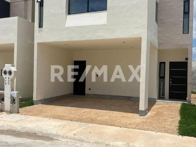 SE VENDE CASA EN TIXCACAL OPICHEN