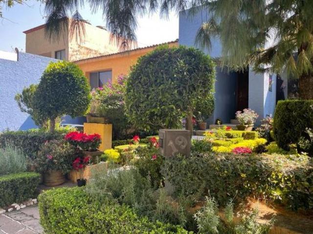 SE VENDE CASA EN UN PISO PARQUES DEL PEDREGAL VILLA CHARRA