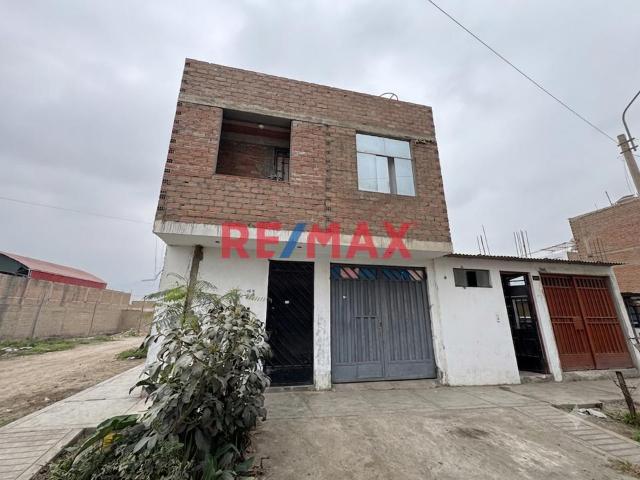 Se Vende Casa En Urbanización Esmeralda Carabayllo