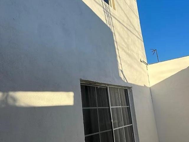Se vende casa en Valle Verde, Calle Amabilidad 22198, Tijuana, Baja California