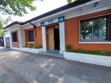 Se vende casa en Vega de Saldías sector centro